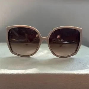 Never Worn Burberry Sunglasses BE4290 380713 Burberry BE4290 380713 Beige Sunglasses Brown Gradient Lens main image 4